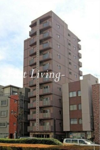 KDXレジデンス早稲田鶴巻のエントランス