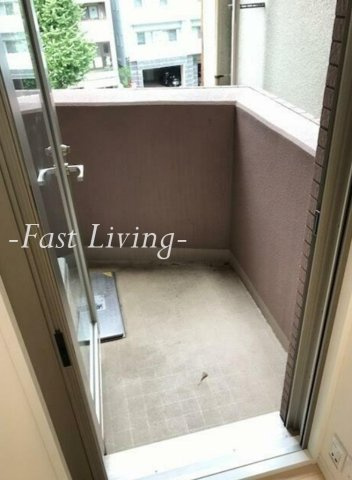 KDXレジデンス早稲田鶴巻のバルコニー