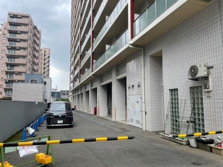 スターフィールド浦和常盤の駐車場