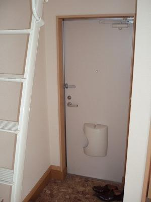 プロミネンス柳沢　の玄関