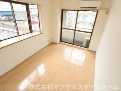 【居間・リビング】 | 有馬パレス野崎