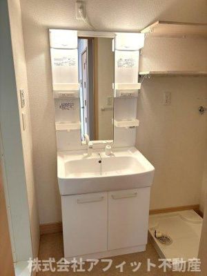 【洗面所】 | アイリス | 洗髪洗面化粧台