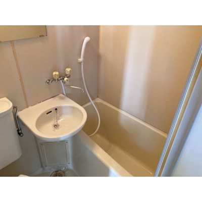 【浴室】 | セプトハイツ | ゆったり過ごせるお風呂です