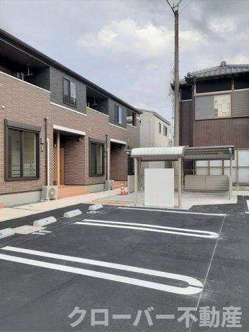 ラ・パセオの駐車場