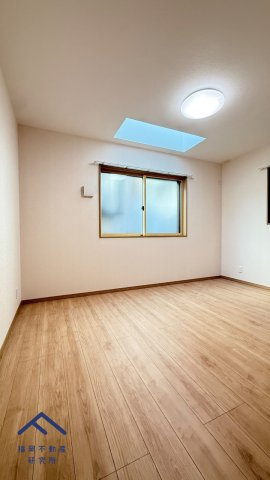 早良区昭代２丁目　戸建ての洋室