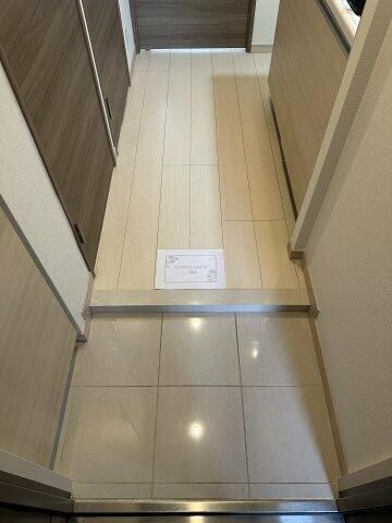 リライア五反野の玄関