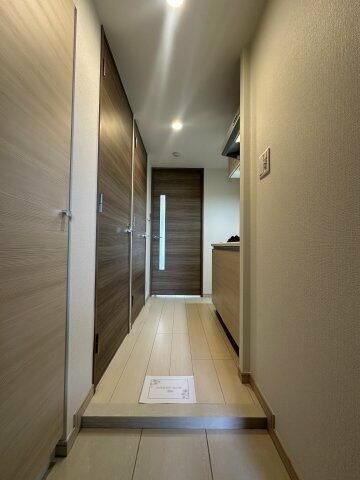 リライア五反野の玄関