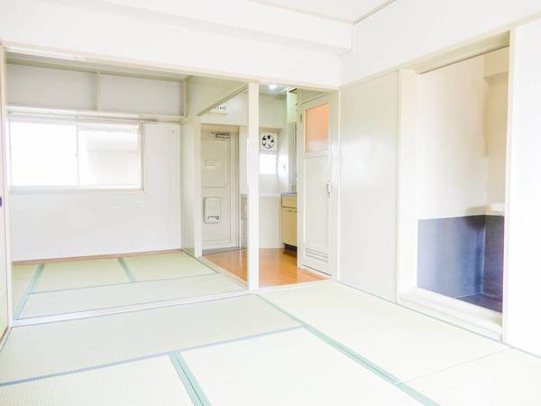 【居間・リビング】 | ビレッジハウス名東2号棟 | ビレッジハウスの同一物件・同一タイプの間取りの写真です