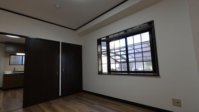 エバーグリーン・ハイツの居間・リビング