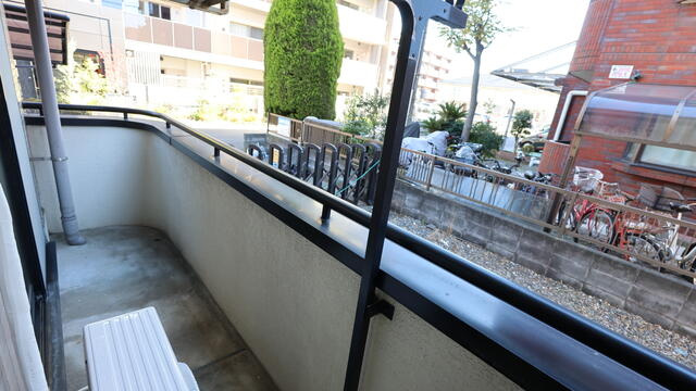 エバーグリーン・ハイツのバルコニー