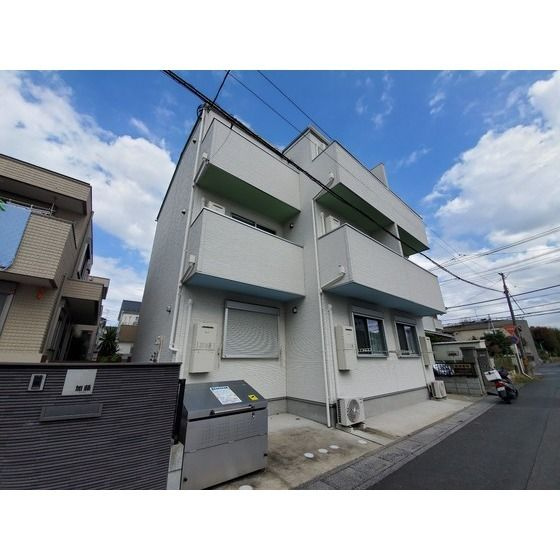 アヴァントオオミヤ