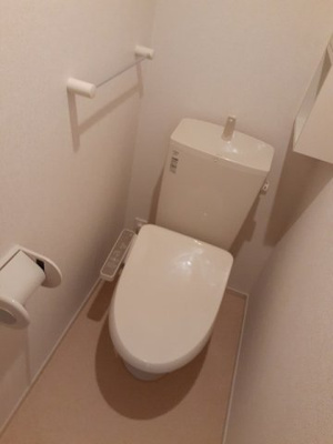 【トイレ】 | ヴィル　クラージュⅢ