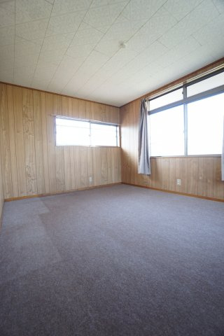 丸亀市富士見町戸建ての居間・リビング