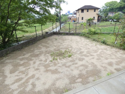 【庭】 | リバティハウス