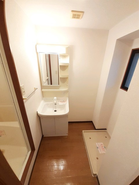 ファステ・テームの独立洗面台|洗面所