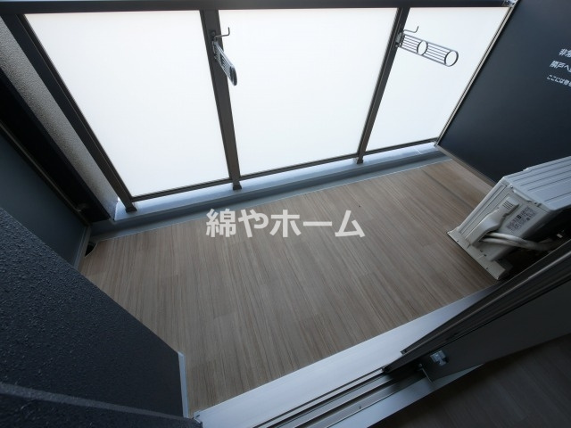 ファステート難波ヴィラントのバルコニー|バルコニーがあります