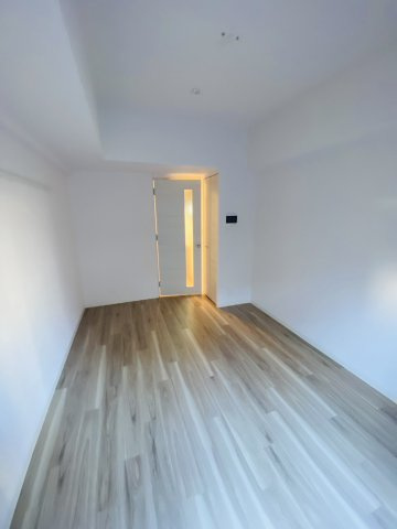 プレサンス南森町ライズの居間・リビング