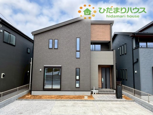 熊谷市万平町　第3　新築一戸建て　リーブルガーデン　02