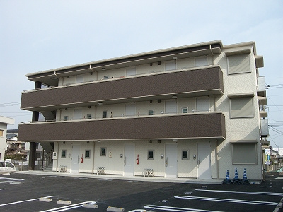 シャーメゾン・ノワ・ドゥ・ココ