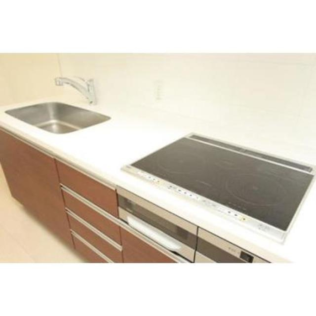 ＴＨＥ　ＴＯＫＹＯ　ＴＯＷＥＲＳ　ＭＩＤＴＯＷＥＲのキッチン|※写真は同タイプ住戸です。