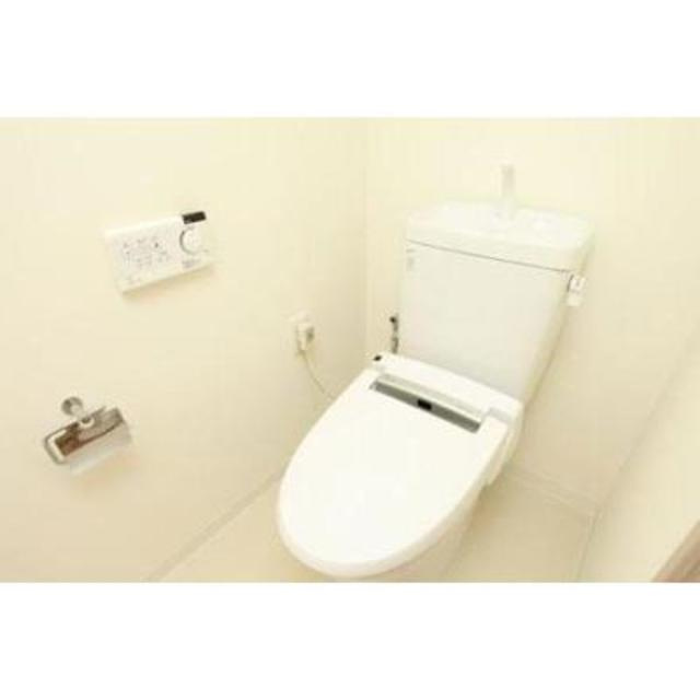 ＴＨＥ　ＴＯＫＹＯ　ＴＯＷＥＲＳ　ＭＩＤＴＯＷＥＲのトイレ|※写真は同タイプ住戸です。