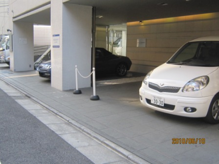 カスタリア水天宮の駐車場