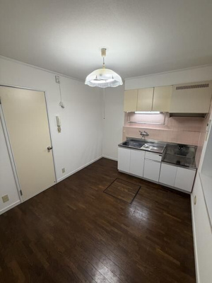 【居間・リビング】 | タウンハウス千長