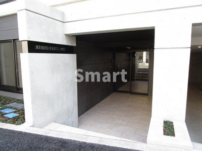 【エントランス】 | アトリオフラッツ中野