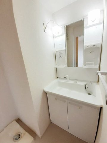 ウエストヒル田迎の洗面所