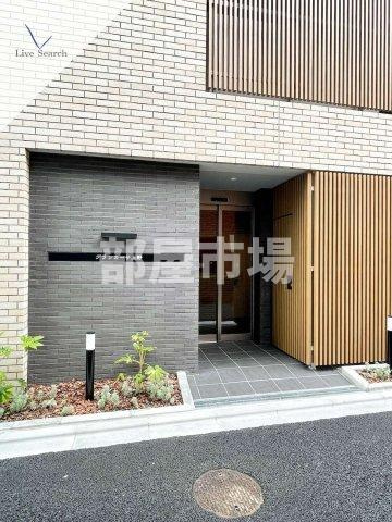 グランカーサ上野のエントランス