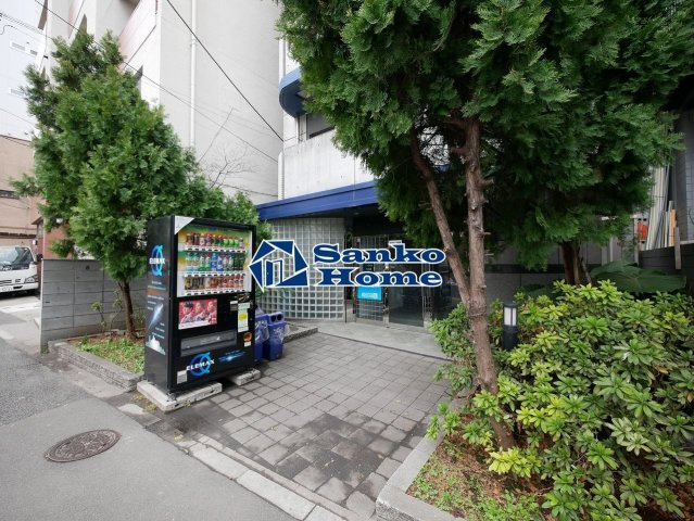 シンシア千駄木のエントランス