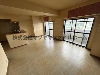 【居間・リビング】 | グランドール福川Ⅱ