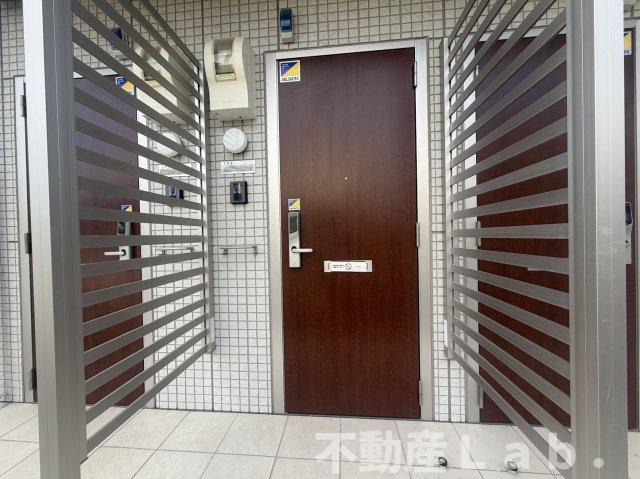 ブランピエール サカエのエントランス