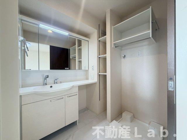 ブランピエール サカエの洗面所|※反転タイプのお写真です。