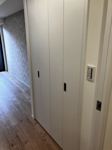 レアライズ浅草Ⅴの玄関