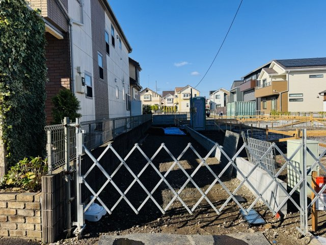 八王子市　横川町　新築一戸建て　２４ー１期の駐車場|～2台駐車可能カースペース～