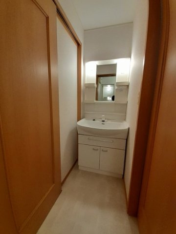 ダンデライオンＣの洗面所