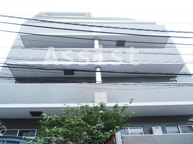 フォレストコートの外観