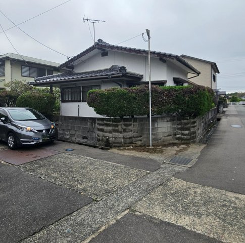 小郡市上西鰺坂　売り土地の前面道路含む現地写真|前面道路含む現地写真です