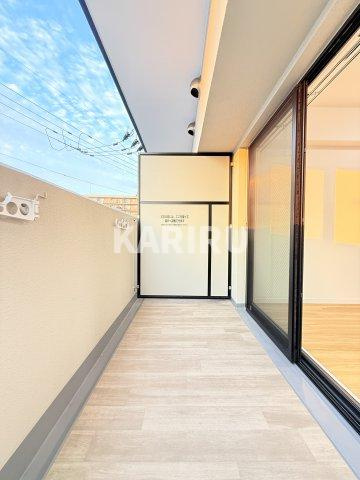 Alivis都島通のバルコニー