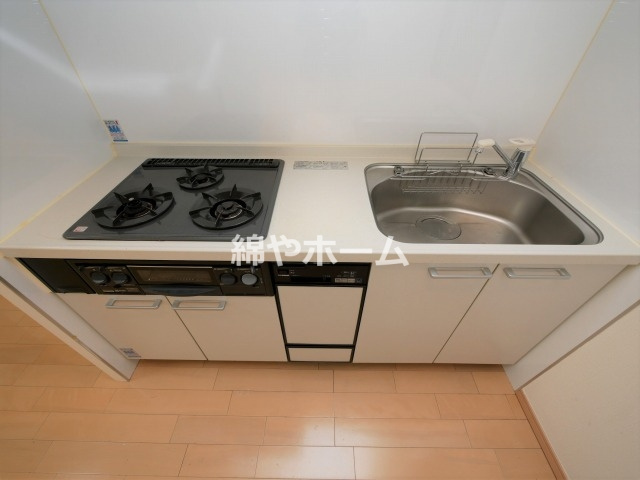 BGC難波タワーのキッチン|お料理しやすいキッチンです