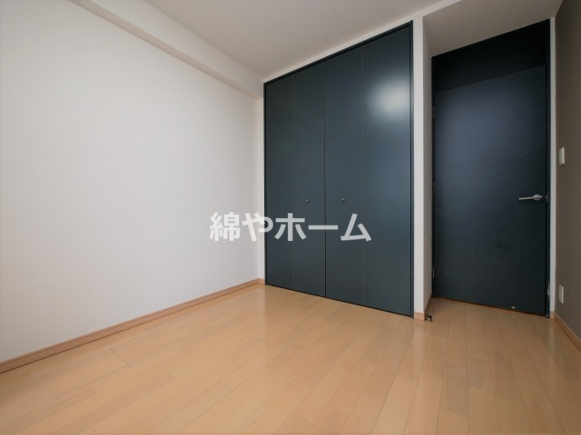 BGC難波タワーの寝室|落ち着いて過ごせるお部屋なので、寝室にいかがでしょうか