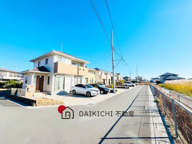 【前面道路含む現地写真】 | 鴻巣市榎戸2丁目　中古戸建