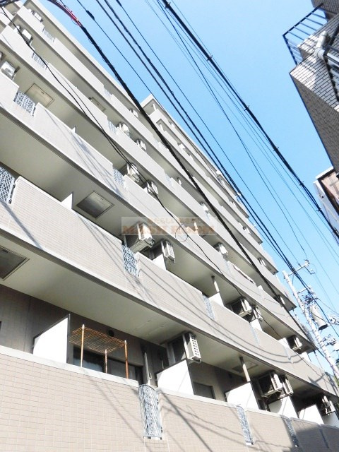 エスコート中野大和町の外観