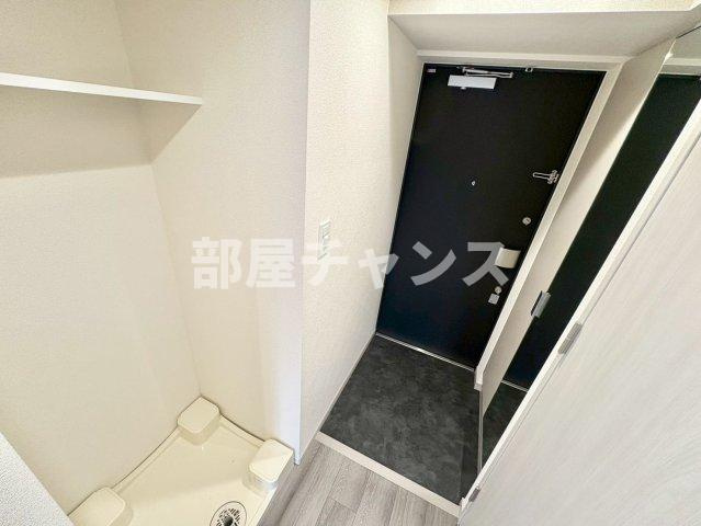 プレサンス名古屋ルーカスの玄関