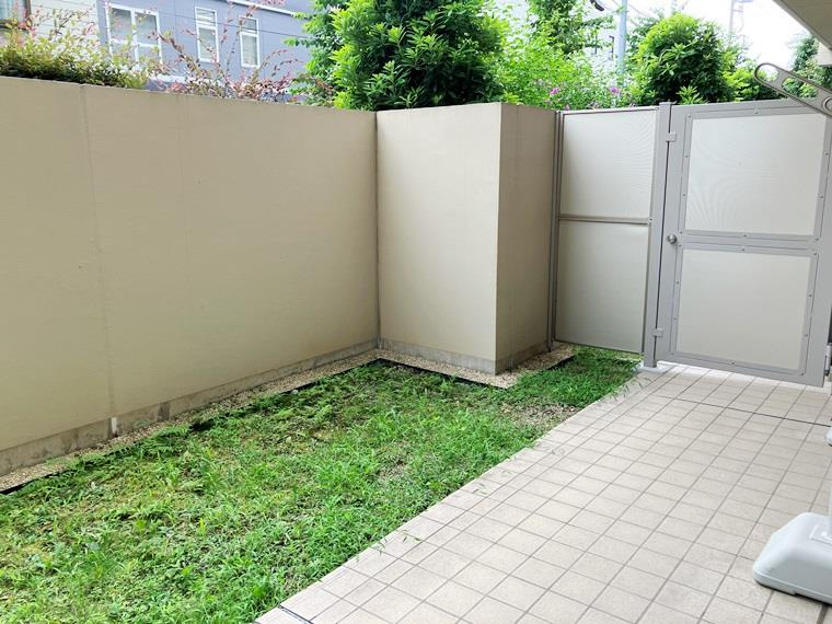 プラウド志村坂上ディアージュの庭