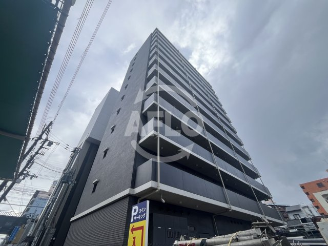 エストゥルースプラスサウス大阪