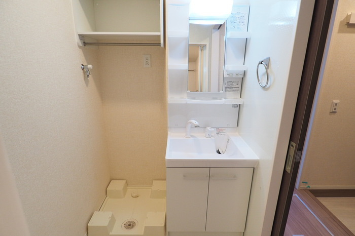 セジュール大船Sの独立洗面台|洗髪洗面化粧台