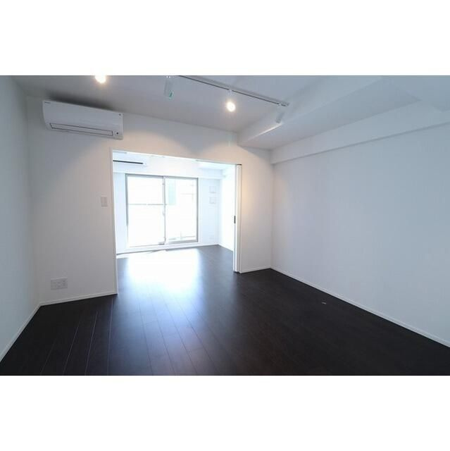 Ｌａ　Ｐｅｒｌａ岩本町