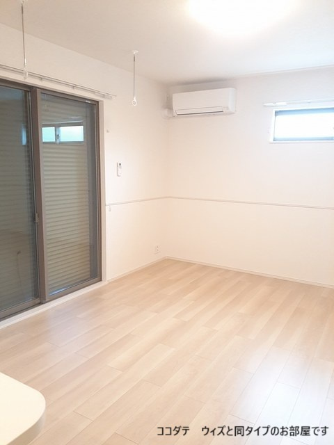 ウィズの居間・リビング|※写真は同じ施工会社の別物件のものです。